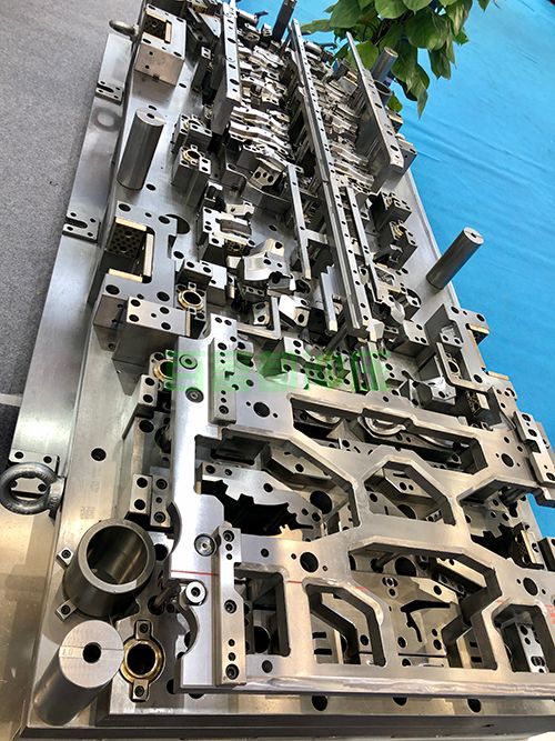 杭州萧山冲压不锈钢斗冲加工厂