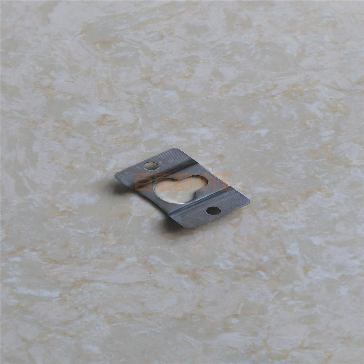 大小五金冲压件的区别在哪?